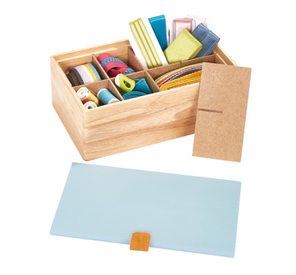 Box-organizér na drobné šijacie potreby drevený svetlý veľ. S s modrým vekom